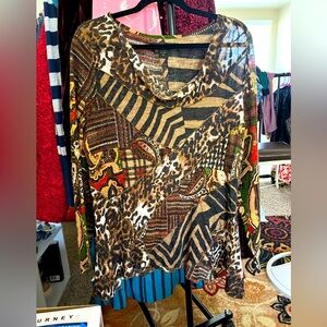 Vintage Y2K patterned top